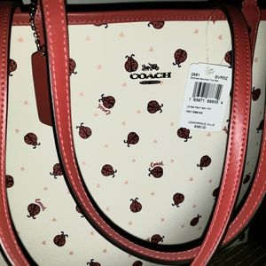 NWT COACH AUTHENTIC REVERSIBLE CITY TOTE